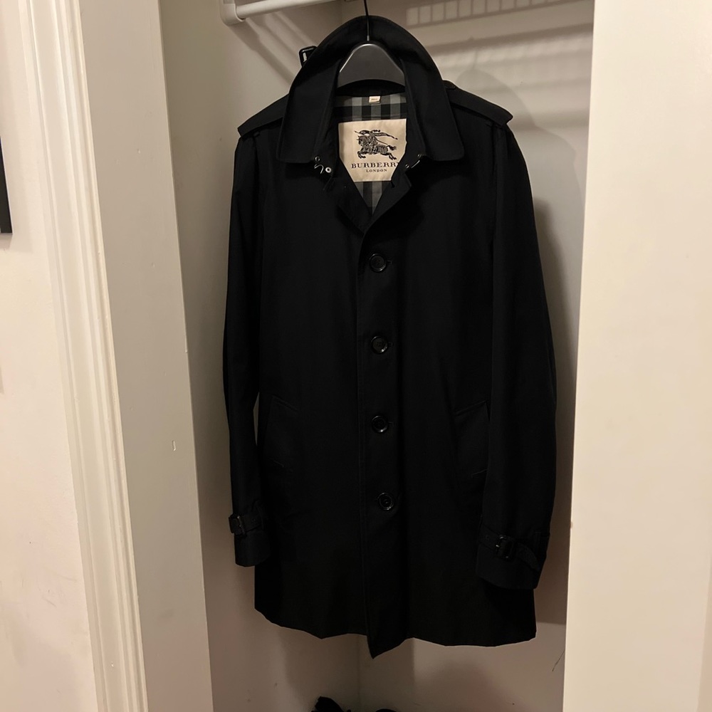 BURBERRY MENS TRENCHCOAT